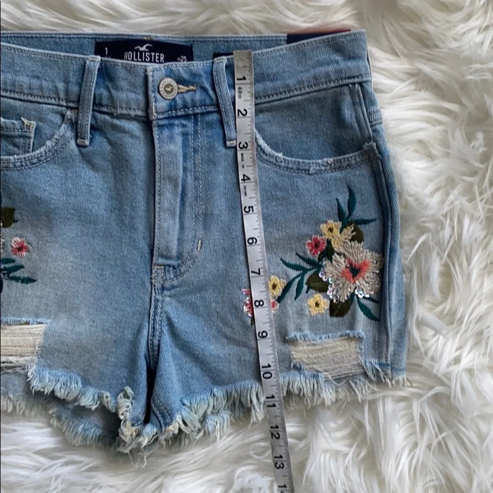Hollister High-Rise Short-Short Denim Shorts Size 25
